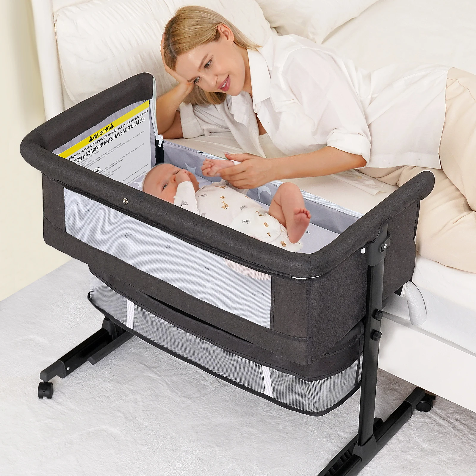 Portable Foldable Baby Bassinet with Storage - Image 4